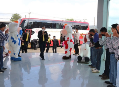 ต้อนรับคณะกรรมาธิการด้านการสหกรณ์และสถาบันเกษตรกรอื่น ... พารามิเตอร์รูปภาพ 4