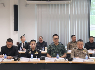 ร่วมประชุมคณะกรมการจังหวัด หัวหน้าส่วนราชการ ... พารามิเตอร์รูปภาพ 12