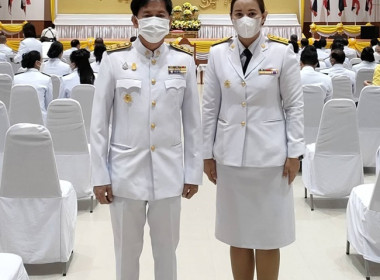 ร่วมพิธีทำบุญตักบาตรเนื่องในวันชาติและวันพ่อแห่งชาติ 5 ... พารามิเตอร์รูปภาพ 2