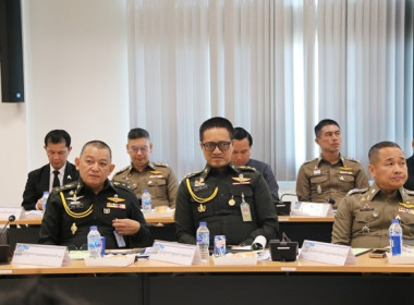 ร่วมประชุมคณะกรมการจังหวัด หัวหน้าส่วนราชการ ... พารามิเตอร์รูปภาพ 17