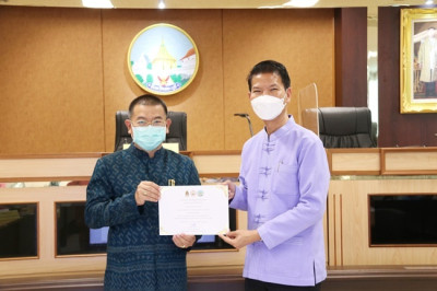 ร่วมพิธีรับมอบเกียรติบัตรสำนักงานสหกรณ์จังหวัดสระบุรี ... พารามิเตอร์รูปภาพ 1