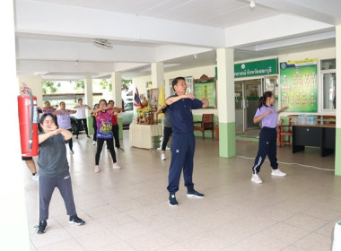 กิจกรรมออกกำลังกายเต้นแอโรบิคทุกวันพฤหัสบดี พารามิเตอร์รูปภาพ 15