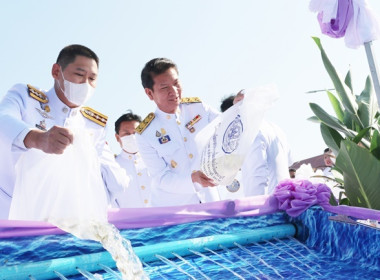 ร่วมพิธีทำบุญตักบาตรพระสงฆ์และสามเณรปล่อยพันธุ์สัตว์น้ำ ... พารามิเตอร์รูปภาพ 34