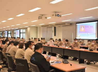 ร่วมประชุมคณะกรมการจังหวัด หัวหน้าส่วนราชการ ... พารามิเตอร์รูปภาพ 6