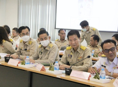 ร่วมประชุมคณะกรมการจังหวัด หัวหน้าส่วนราชการ ... พารามิเตอร์รูปภาพ 6
