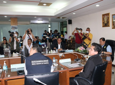 ร่วมให้การต้อนรับรัฐมนตรีช่วยว่าการกระทรวงเกษตรและสหกรณ์(นายไชยา พรหมา ) ลงพื้นที่มอบนโยบายฯ ณ องค์การส่งเสริมกิจการโคนมแห่งประเทศไทย ... พารามิเตอร์รูปภาพ 28