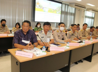 ร่วมประชุมคณะกรมการจังหวัด หัวหน้าส่วนราชการ ... พารามิเตอร์รูปภาพ 6