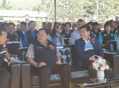 ร่วมพิธีเปิดโครงการรณรงค์ฉีดวัดซีนป้องกันโรคปากและเท้าเปื่อย​ โรคเฮโมรายิกเซปทิซีเมีย​ และการทำลายเชื้อโรคคในพื้นที่เสี่ยงรอบที่​ 1 ประจำปี ​2567 ... พารามิเตอร์รูปภาพ 1