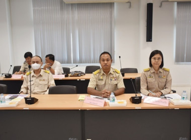 ร่วมประชุมคณะกรมการจังหวัด หัวหน้าส่วนราชการ ... พารามิเตอร์รูปภาพ 10