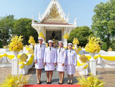 ร่วมพิธีวางพวงมาลาถวายราชสักการะและถวายราชสดุดีเนื่องในวันคล้ายวันสวรรคตสมเด็จพระนเรศวรมหาราช ... พารามิเตอร์รูปภาพ 1