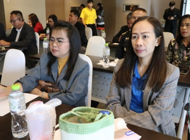 ประชุมโครงการแก้ไขปัญหาหนี้สินสมาชิกเพื่อสร้างความเข้มแข็งแก่สหกรณ์ออมทรัพย์ ครั้งที่ 1 จังหวัดปทุมธานี ... พารามิเตอร์รูปภาพ 12