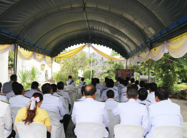 ร่วมพิธีเวียนเทียนสมโภชน้ำพระพุทธมนต์ศักดิ์สิทธิ์ ... พารามิเตอร์รูปภาพ 35