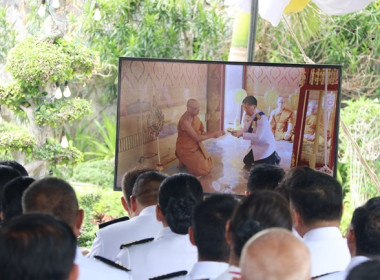 ร่วมพิธีเวียนเทียนสมโภชน้ำพระพุทธมนต์ศักดิ์สิทธิ์ ... พารามิเตอร์รูปภาพ 36