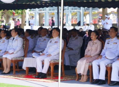 ร่วมพิธีถวายพวงมาลาสักการะ พระบรมราชานุสาวรีย์ ... พารามิเตอร์รูปภาพ 3