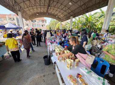 ร่วมเป็นเกียรติพิธีเปิดงานโครงการคลินิกเกษตรเคลื่อนที่ในพระราชานุเคราะห์ สมเด็จพระบรมโอรสาธิราชฯ สยามมกุฎราชกุมาร ประจำปีงบประมาณ พ.ศ. 2568 ครั้งที่ 2 ... พารามิเตอร์รูปภาพ 38