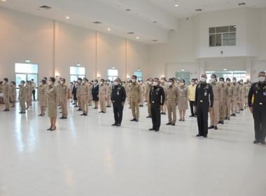 ร่วมพิธีถวายเครื่องราชสักการะและวางพานพุ่มดอกไม้สด ... พารามิเตอร์รูปภาพ 8